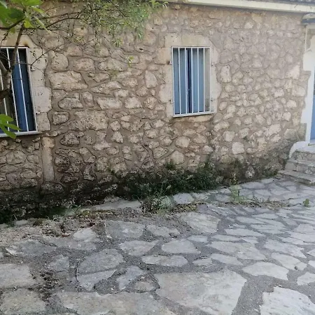 Lefki's House Apartamento Drymon