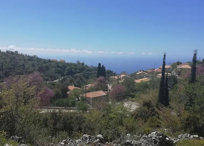 Lefki's House Drymon