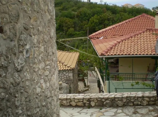 Lefki's House Drymon